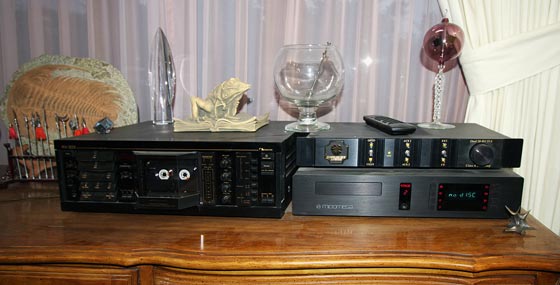 monarchy audio dac and preamp, micromega stage 2